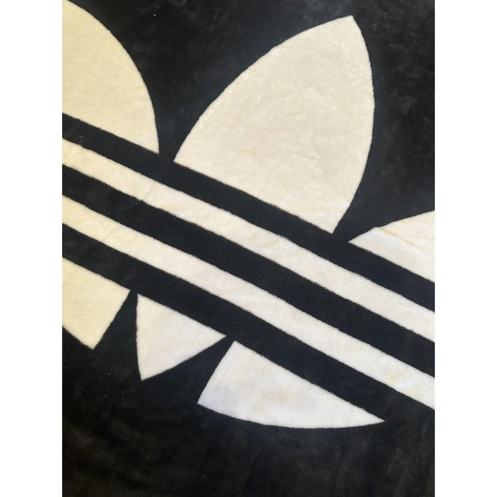 RARE‎ Adidas Trefoil Large Logo Fleece Blanket Black White Originals 60x48